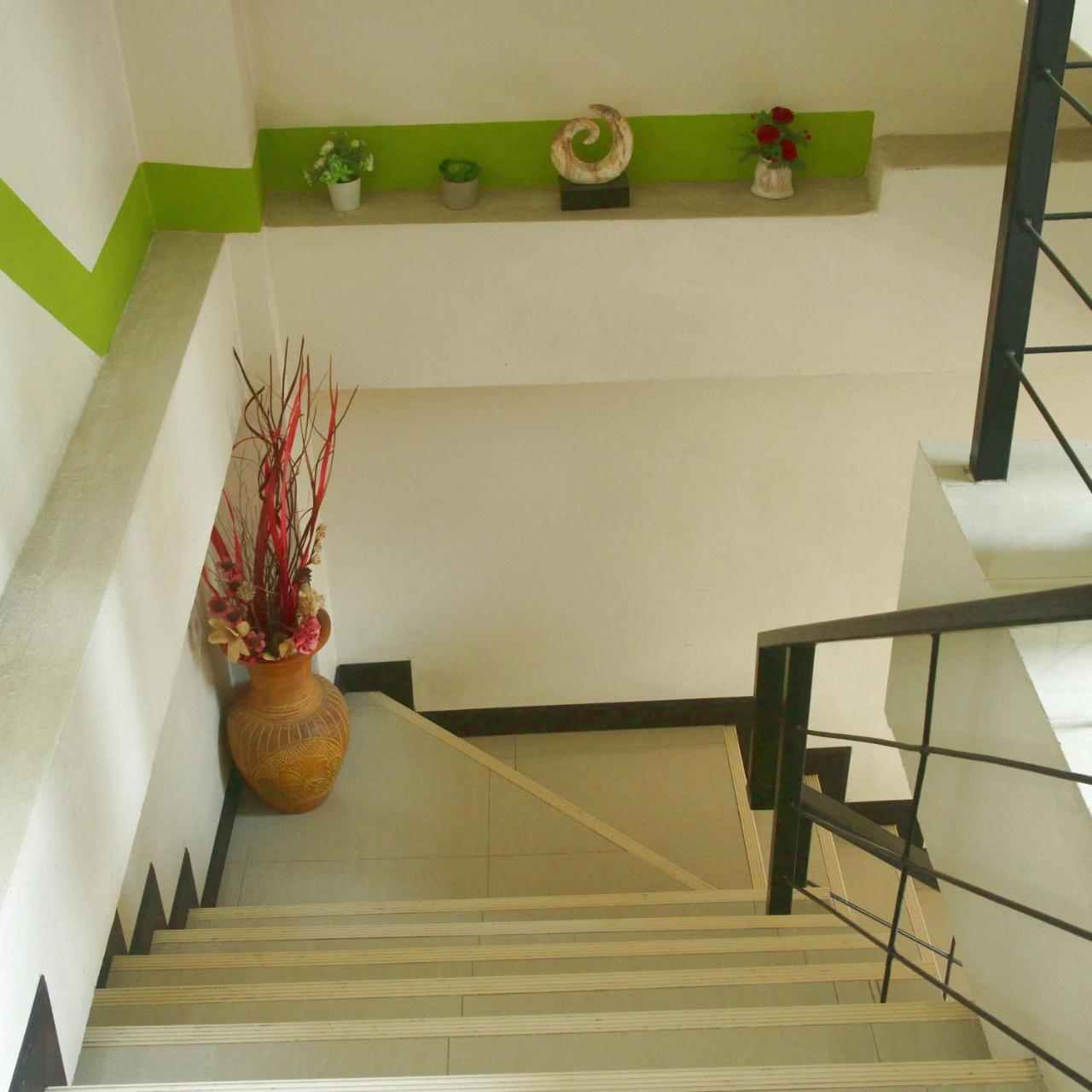 Spa Guest House Jomtien Beach Exterior photo